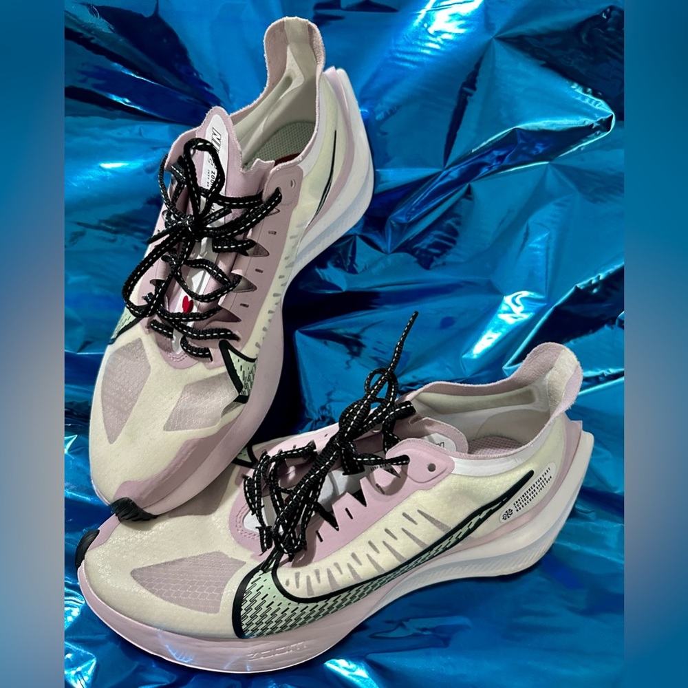 Nike Zoom Gravity
